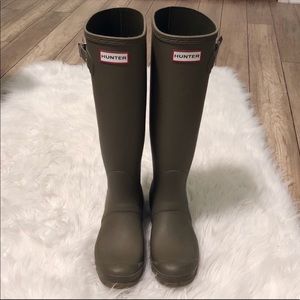Hunter Rain Boots-Olive Green